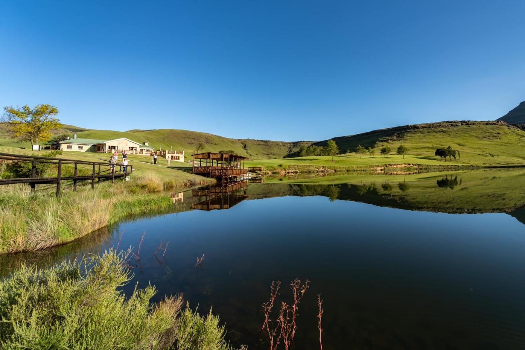 Gooderson Leisure Riverbend Chalets Self Catering And Timeshare Gold Crown Resort Drakensberg Garden Exterior photo